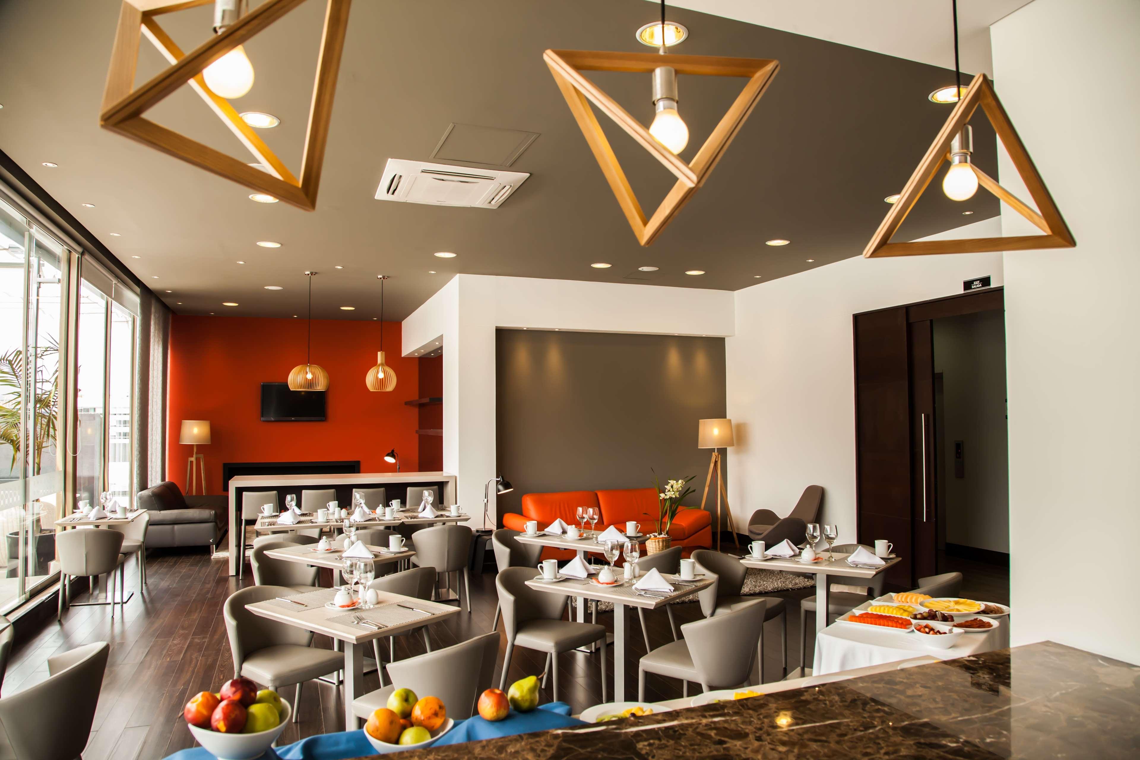 Cosmos 100 Executive Hotel Bogota Exterior photo
